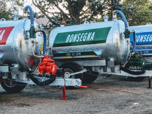 3 carribotte monoasse Bonsegna: rosso, verde e blu